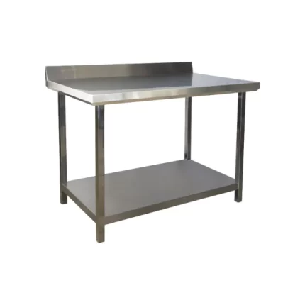 Mesa de Trabajo de Acero con Zócalo