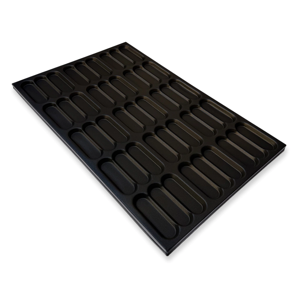 Bandeja Panchera estampado completo. Pancho chico ( 45 unidades ) teflón negro 703 Bandeja Panchera estampado completo. Pancho chico ( 45 unidades ) teflón negro Codigo 703 - Image 1