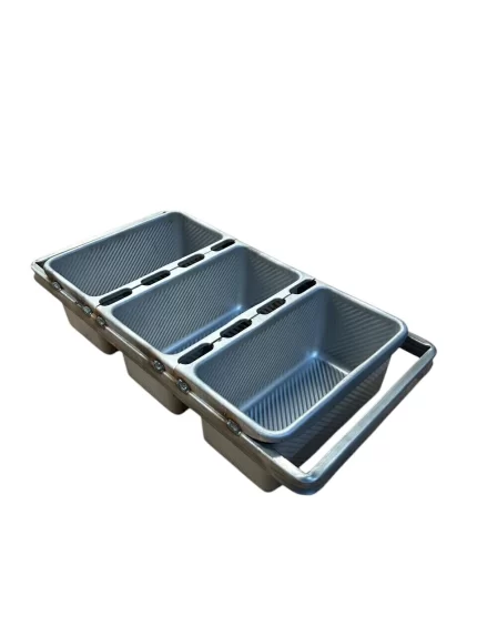 Trincha aluminizada lactal 20x10x10  x 3 unidades sin tapa. Estructura 20-10 carro 70x45 Codigo 707